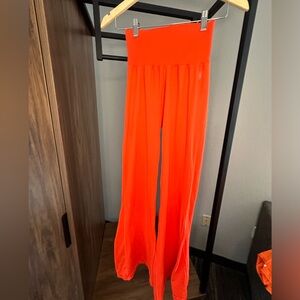 15. NWOT-FP Movement Good Karma Flare Red